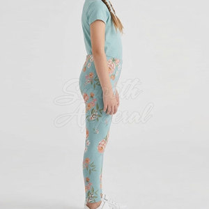 Leggings Modernos para Niñas, Cintura Elástica, Diseño Sólido, Suave y Flexible, Comodidad Durante Todo el Día, para la Escuela, Actividades al Aire Libre e Interiores - Product Image 6