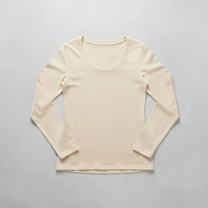 เสื้อแขนยาวคอกลมสีครีมสำหรับผู้หญิง ผ้าฝ้ายถัก ระบายอากาศได้ดี สไตล์มินิมอล ทรงปกติ สีพื้น ใส่สบายๆ - Product Image 6