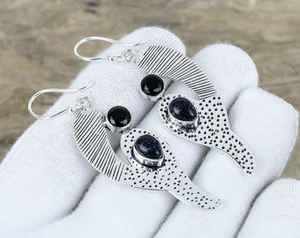 ต่างหูห้อยประดับพลอยออนิกซ์สีดำธรรมชาติ เงินแท้ 925 ทำมือ ดีไซน์หรูหรา เหมาะสำหรับงานปาร์ตี้ ของขวัญวันครบรอบ - Product Image 6