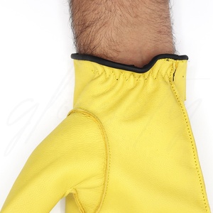 Gants de conduite en cuir de chèvre de haute qualité, personnalisables, unisexes, avec doublure jaune, légers et antidérapants pour le voyage et le sport - Product Image 5
