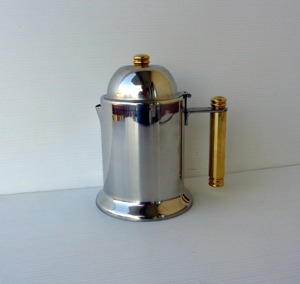 Jarra de Plata Minimalista, Ideal para Café, Leche, Cafeterías, Cocinas Domésticas y Servir en Fiestas, Vajilla Elegante y Moderna de la India - Product Image 1