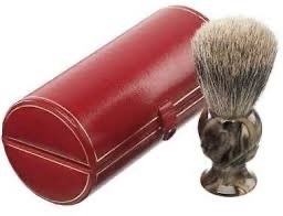 Brocha de Afeitar Redonda Hecha a Mano con Cuerno de Búfalo Ecológico de ILAHI con Mango de Cuerno y Pelo Natural, de Uttar Pradesh, para Personalización de Halloween - Product Image 6