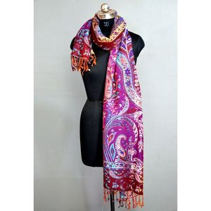 Écharpe en soie douce et luxueuse pour femme, châle long et léger, élégant et stylé, imprimé, tendance, pour couvrir les épaules, le cou et la tête - Product Image 1