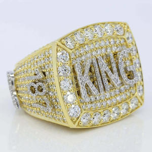 Anillo de Plata de Ley 925 con Moissanita y Letra 'KING' Personalizada, Chapado en Rodio, Estilo Hip Hop, Regalo de Boda para Hombre - Product Image 4