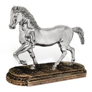 Statue de cheval en aluminium moulé artistique pour une décoration intérieure sophistiquée avec une forme corporelle détaillée - Product Image 1