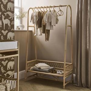 Porte-vêtements en rotin, armoire ouverte sur pied, support de rangement pour vêtements - Product Image 2