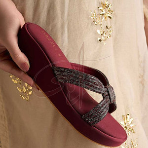 Sandalias Antideslizantes Personalizables Fabricadas en Pakistán, Suela de Cuero Genuino, Calidad Premium, Nuevo Diseño de Moda, en Stock - Product Image 4