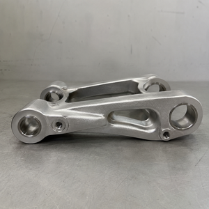 Couleur personnalisée OEM/ODM disponible, traitement de surface personnalisé, alliage d'aluminium forgé + pièce de suspension en aluminium CNC - Product Image 4