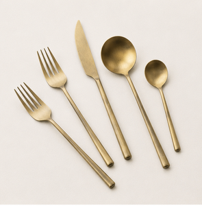 Juego de Cubiertos de Acero Inoxidable en Oro Mate, Cubertería de Lujo al por Mayor para Bodas, Hoteles y Restaurantes - Product Image 1
