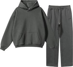 Survêtement classique gris clair pour un confort sans effort et un style au quotidien - Product Image 3