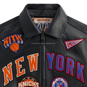 Chaqueta Varsity Premium de Cuero Vintage Teñido y Bordado |   Artículos Deportivos Personalizados Heritage Knicks X Rangers Madison Square - Product Image 6