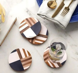 Ensemble de sous-verres en bois modernes écologiques faits à la main Sous-verres élégants et durables pour le thé, le café, la décoration de la maison Inde - Product Image 5