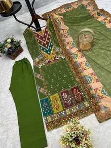 Presentando el Salwar Kameez Moderno y Tradicional Próximamente en Tienda: Kruti Pent Dupatta con Estampado en Relieve, de Secado Rápido, para Bodas, en Faux Georgette, de Fateema Fashion - Product Image 5