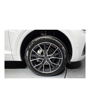 Audi Q5 45 TFSI quattro Premium 2023, 7,343 km, Volante a la Izquierda, Asientos de Cuero, Cámara Trasera - Product Image 5