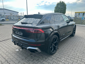 Nouvelle Audi RSQ8 2025, moteur essence 4.0L TFSI Quattro 640 CV, SUV, sièges en cuir, toit ouvrant panoramique, LED R20, automatique, conduite à gauche - Product Image 4