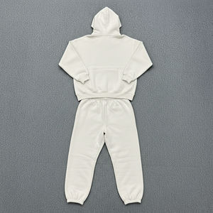 ชุดวอร์มผู้ชายแบบมีฮู้ด คุณภาพพรีเมียม สำหรับออกกำลังกายและสวมใส่ทั่วไป ขายส่ง รับสกรีนโลโก้ ชุดแฟชั่นสำหรับฤดูหนาว - Product Image 3