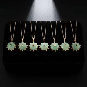 Collar con Colgante de Latón Chapado en Oro de 18K, Hecho a Mano, Estilo Étnico para Bodas, con Piedras Preciosas Naturales, Amazonita, Cuarzo Rojo, Circonita Cúbica, Diseño Único y Moderno - Product Image 3