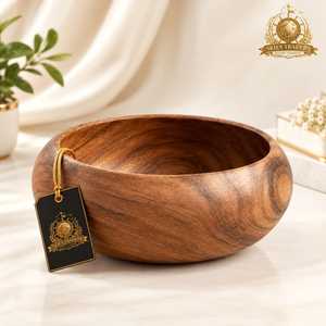 Bandeja Redonda Artesanal de Madera de Nogal Oscuro para Servir Ensaladas y Frutas - Product Image 3