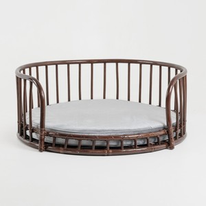 Canapé pour animaux de compagnie en rotin brun foncé, lit rond pour chien en osier, chaise longue pour chat avec coussin moelleux, meubles pour animaux faits à la main pour le salon et la maison - Product Image 6
