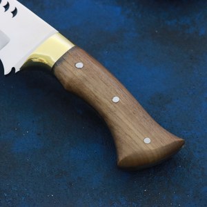 Cuchillo Bowie Hecho a Mano con Hoja de Acero D2, Mango de Madera Natural y Funda de Cuero, Cuchillo de Supervivencia para Camping, Cuchillo para Actividades al Aire Libre - Product Image 3