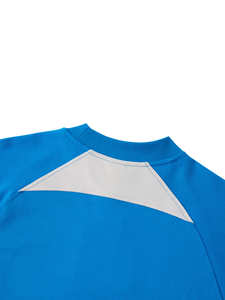 เสื้อยืดโอเวอร์ไซส์สีน้ำเงินสำหรับผู้ชาย แห้งเร็ว ระบายอากาศได้ดี ผ้าถัก ทรงสปอร์ต คอกลม แขนสั้น สไตล์สตรีทแวร์ - Product Image 3