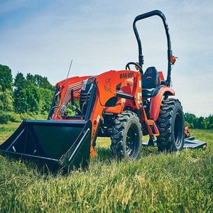 Achetez un nouveau tracteur subcompact Bad Boy 1025 avec 24,5 ch et transmission 4 roues motrices, moteur 3 cylindres et réservoir de carburant de 6,6 gallons. - Product Image 3