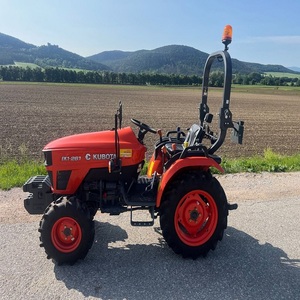 Tractor EK1 261 4WD de 50 HP, Equipo Agrícola de Alto Rendimiento con Sistema Hidráulico Confiable, Motor y Caja de Cambios - Product Image 4