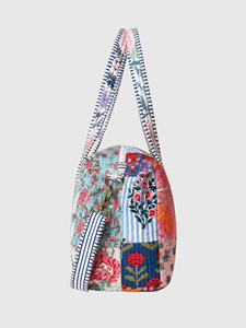 Bolsa Textil con Paneles Florales Estilo Bohemio, Asa Suave, Multifuncional, para Cosméticos - Product Image 4