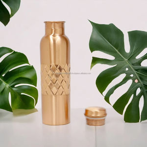 Botella de Agua de Cobre de 1000 ml con Acabado Mate, Fondo Martillado con Diseño de Diamantes, para Beber Directamente, Ecológica, para Adultos, Ideal para Fiestas y Eventos - Product Image 4