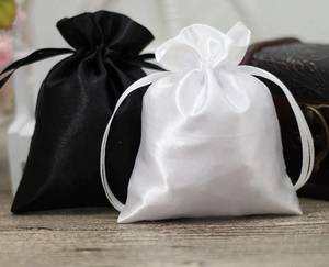 Professional Satin Jewellery Pouch Soft Protective Fabric Bags for Rings Pendants <b>Bracelets</b> and Earrings Storage - Product Image 5