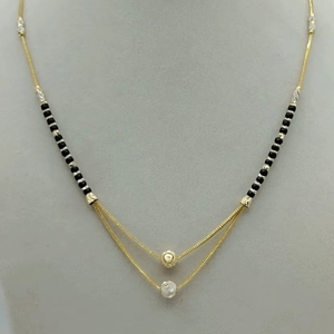 Pendentif minimaliste en perles et zircon, bijoux à porter au quotidien pour femmes, mangalsutra indien traditionnel, chaîne en or avec perles noires - Product Image 2