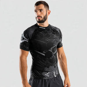 Maillot de compression sublimé pour homme – Tenue d'entraînement, Rash Guard personnalisé imprimé, Maillot de bain et de plage, Hauts Rash Guard imprimés pour hommes - Product Image 3