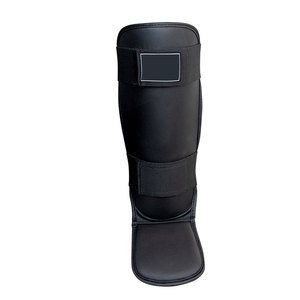 Protectores de espinilla de cuero genuino de alta calidad para MMA, Muay Thai, protección profesional para adultos. - Product Image 1