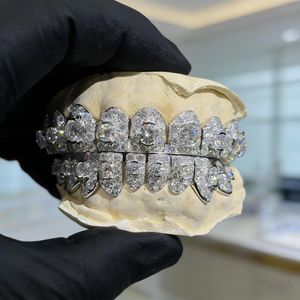 Grillz en argent sterling et moissanite faits à la main, personnalisés pour hommes et femmes, bijoux de mode streetwear - Product Image 4
