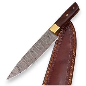 Couteau de Chef Professionnel en Acier Damas de Qualité Industrielle 8 pouces avec Embout en Laiton, Manche Ergonomique en Bois de Rose et Étui en Cuir - Product Image 1