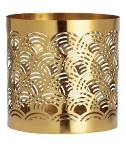 Poubelle en métal haut de gamme avec finition raffinée pour des intérieurs organisés de salon, chambre et cuisine - Product Image 1