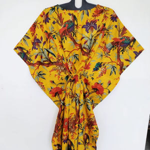 Caftán indio hecho a mano de algodón con estampado de pájaros, vestido ligero tipo kimono. - Product Image 1