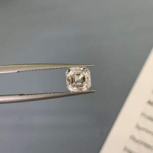 เพชรขาวทรง Asscher ขนาด 1.21 กะรัต ผลิตในห้องปฏิบัติการ รับรองโดย IGI ความสะอาดระดับ VVS เพชรหลวมสำหรับทำเครื่องประดับ เพชรขาว CVD ผลิตในห้องปฏิบัติการ - Product Image 2