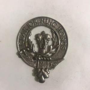 Ceci est un badge du blason du clan Drummond. - Product Image 2