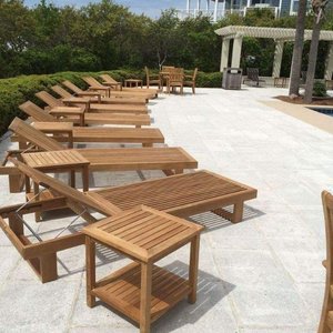 Chaise longue Westminster Teak Horizon avec table d'appoint assortie, en teck, pour plantation ou bord de piscine - Product Image 2