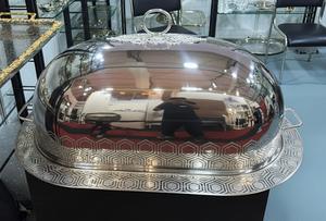 Bandeja de Servir de Aluminio de Alta Calidad, Lujosa y Personalizable, con Tapa, Diseño Moderno, Apta para Lavavajillas - Product Image 3