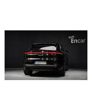 Porsche Cayenne 3.0 Coupé 2024, 20,168 km, Volante a la Izquierda, Caja de Cambios Automática, Asientos de Cuero con Cámara Trasera - Product Image 4