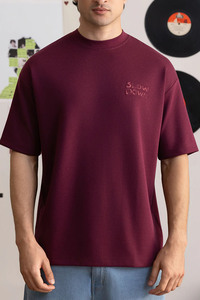 T-shirt uni haut de gamme pour hommes, en coton, col rond, manches courtes, décontracté, basique, couleur unie, design minimaliste avec logo, confortable, tissu doux - Product Image 4