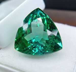 Saphir vert naturel du Sri Lanka, taille triligne, certifié, pierre précieuse en vrac, saphir vert étincelant JM430, vente en gros - Product Image 1