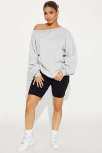 Wholesale Women Oversized Sweatshirt Casual Streetwear Pullover <b>Top</b> Custom Fashion Apparel Supplier USA Market - Product Image 6