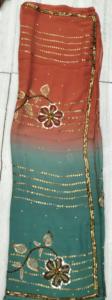 Sari de Lujo con Diseño Exclusivo Indio, con Borde de Lentejuelas y Encaje Intrincado en Dos Tonos, Ideal para Fiestas - Product Image 2