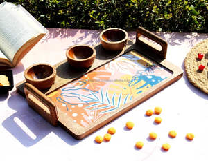 Plateau de service en bois Ustensiles de cuisine, couture domestique et collection de bijoux Imprimé par par Falak World Export - Product Image 1