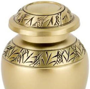 Urnas funerarias de latón hechas a mano para cenizas de mascotas, urnas para enterrar cenizas de perros y gatos - Product Image 2