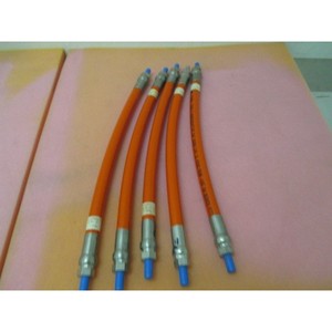 5 tuyaux de refroidissement SWAGELOK avec raccords de connexion - Équipements et pièces semi-conductrices de confiance au niveau mondial chez - Product Image 2