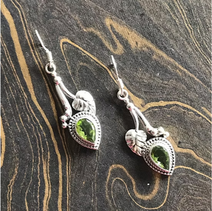 Teardrop Shape Peridot Stone Earrings Handcrafted Leaf Pattern 925 <b>Silver</b> <b>Top</b> Quality Jewellery for Women's Everyday Wear - Product Image 2